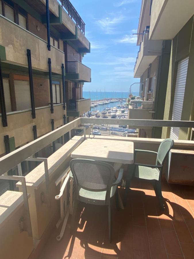 Lucia House Mare Nettuno Apartment Ngoại thất bức ảnh
