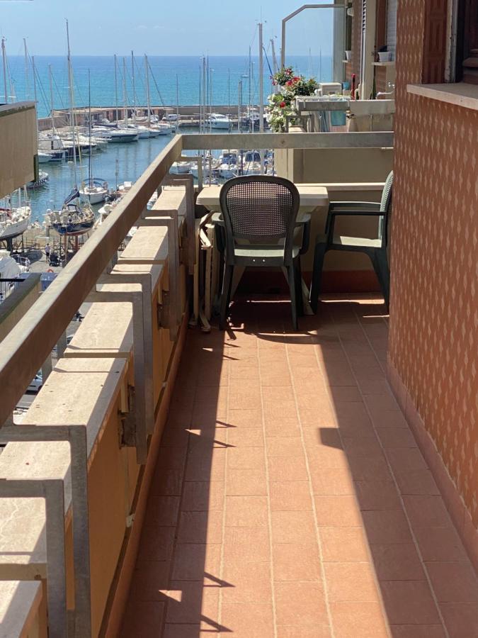 Lucia House Mare Nettuno Apartment Ngoại thất bức ảnh